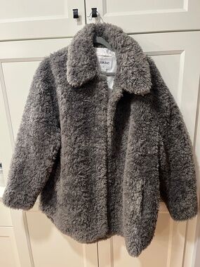 Jakke Women's Gray Faux Shearling Pea Coat